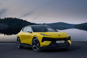 LOTUS_ELETRE-S_SOLAR-YELLOW_STATIC_1